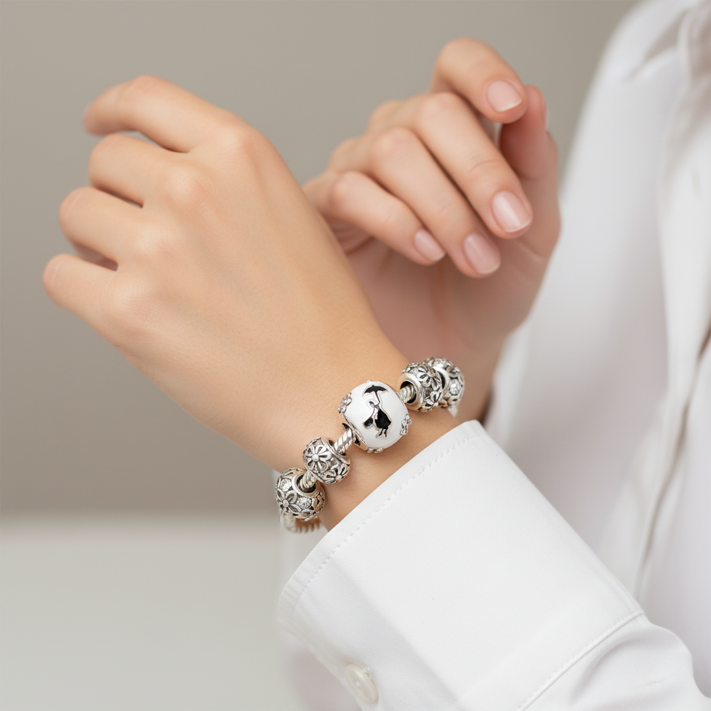 Disney Mary Poppin Charm Hallmarked S925 Sterling Silver