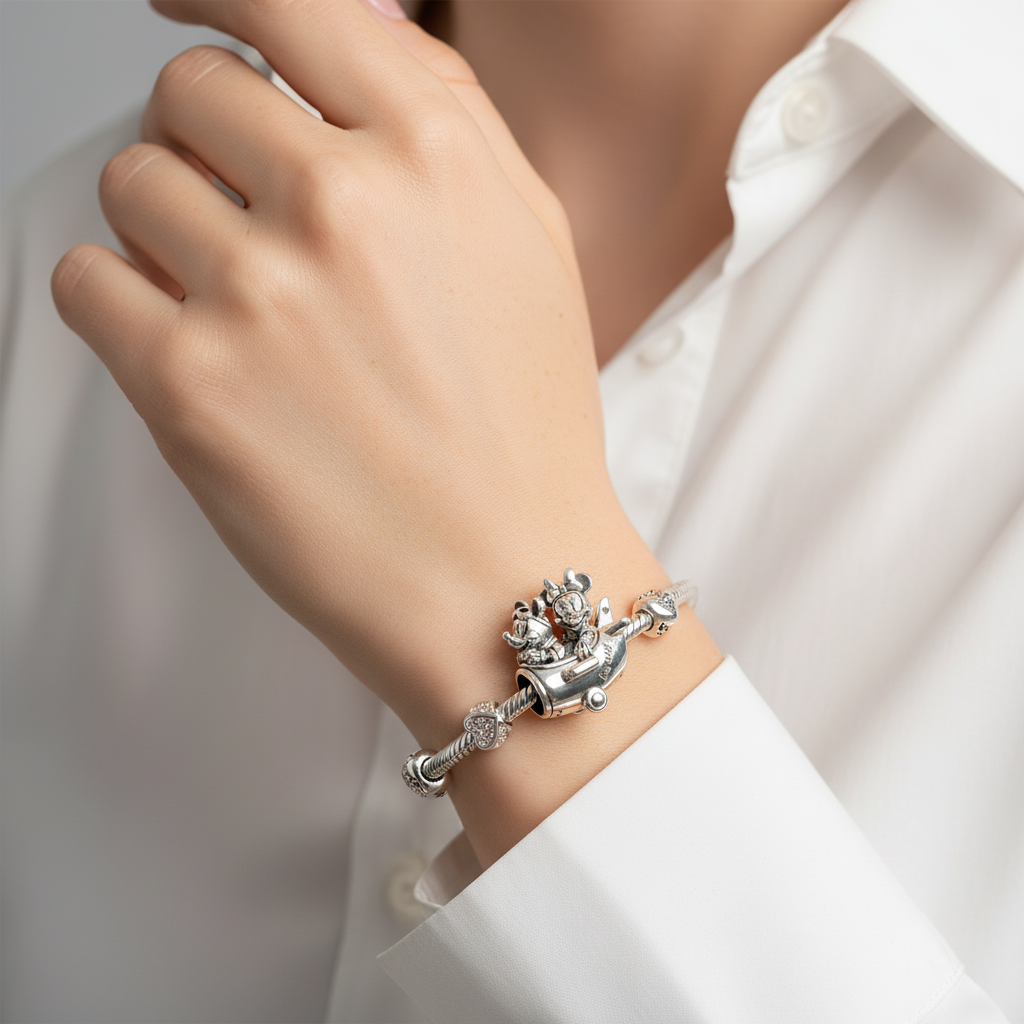 Disney Mickey Minnie Airplane Charm Hallmarked S925 Sterling Silver